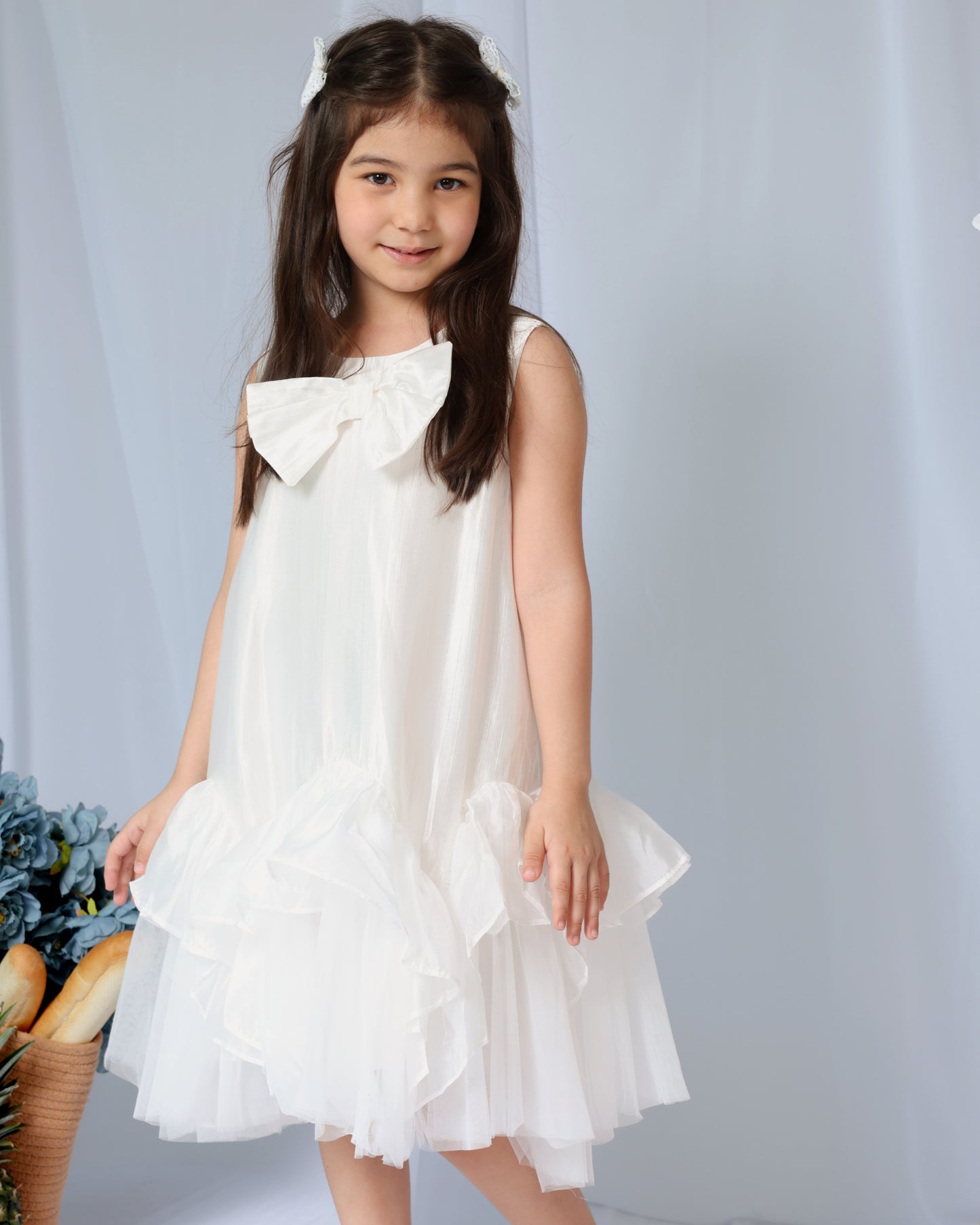 White bow dress