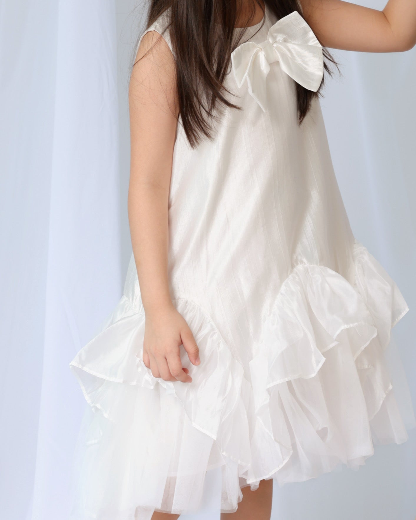 White bow dress