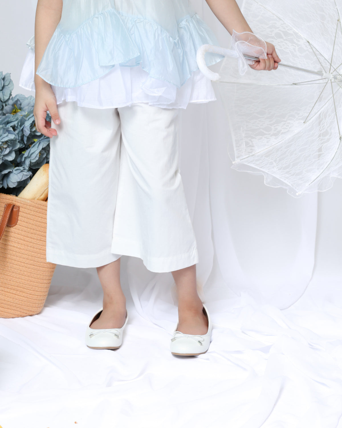 White Midi trouser